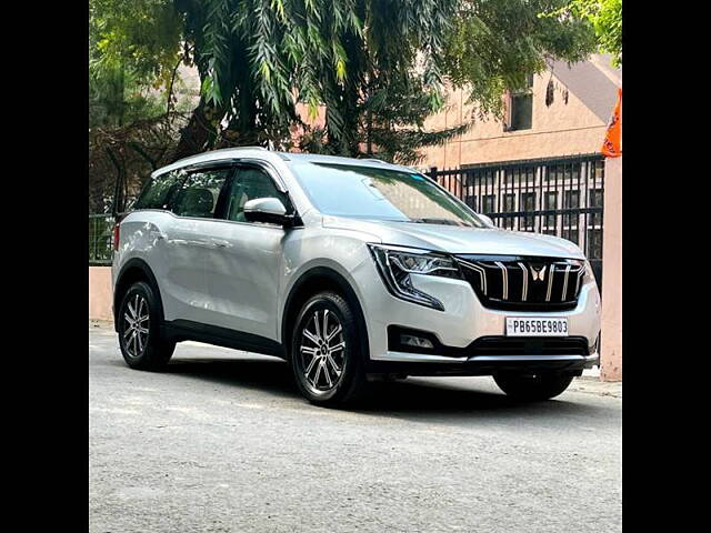 Used Mahindra XUV700 AX 7 Petrol AT Luxury Pack 7 STR [2021] in Delhi