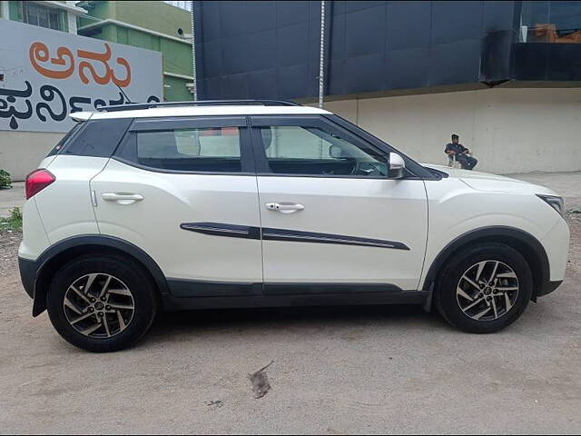 Used Mahindra XUV300 [2019-2024] W8 (O) 1.2 Petrol [2019] in Bangalore