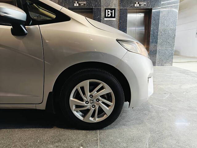 Used Honda Jazz [2015-2018] V AT Petrol in Ahmedabad