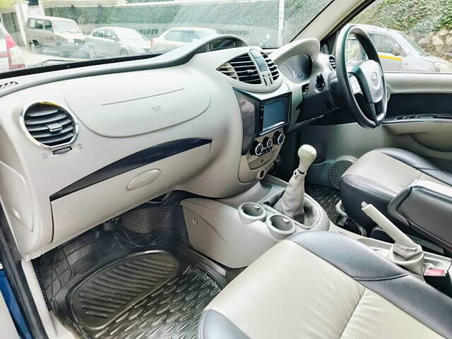 Used Mahindra NuvoSport N8 in Mumbai