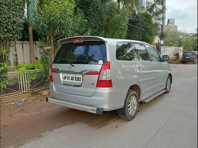 Used Toyota Innova [2005-2009] 2.5 V 7 STR in Hyderabad