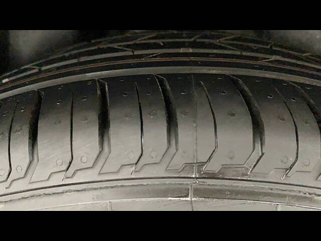 Used Volkswagen Ameo Highline Plus 1.0L (P) 16 Alloy in Delhi