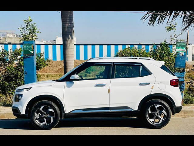 Used Hyundai Venue [2022-2023] SX (O) 1.0 Turbo iMT in Surat