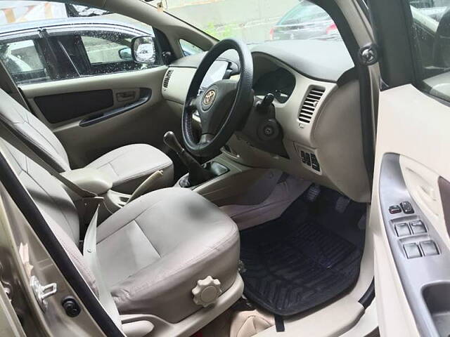 Used Toyota Innova [2012-2013] 2.5 G 8 STR BS-III in Mumbai