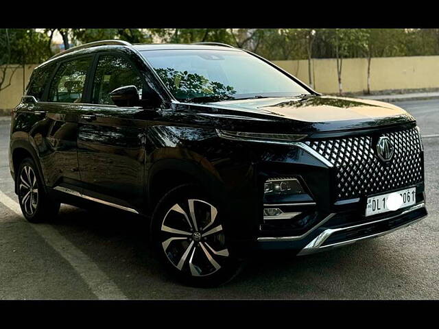 Used MG Hector Plus Savvy Pro 1.5 Turbo Petrol CVT 6 STR in Delhi