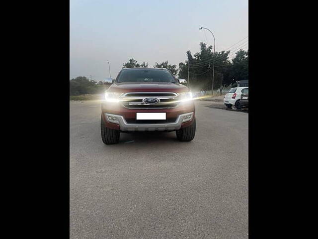 Used 2016 Ford Endeavour in Chandigarh