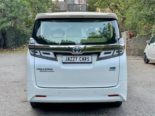 Used Toyota Vellfire VIP – Executive Lounge in Delhi