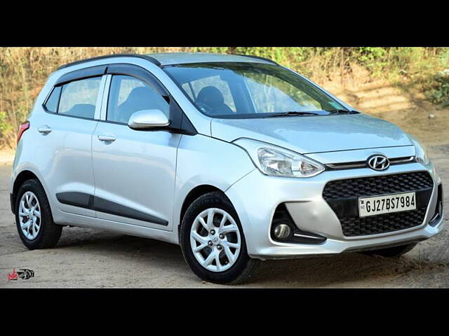 Used Hyundai Grand i10 Sportz (O) 1.2 Kappa VTVT [2017-2018] in Ahmedabad