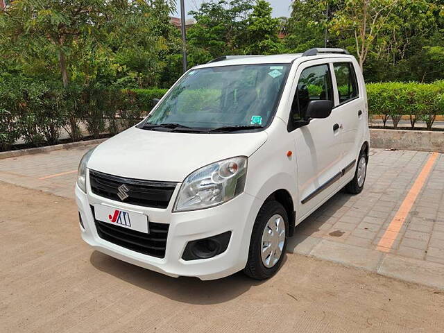 Used Maruti Suzuki Wagon R 1.0 [2014-2019] LXI CNG (O) in Ahmedabad