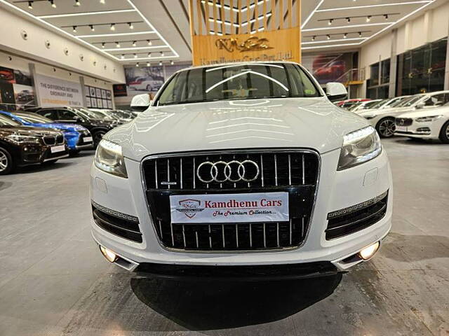 Used 2011 Audi Q7 in Ahmedabad