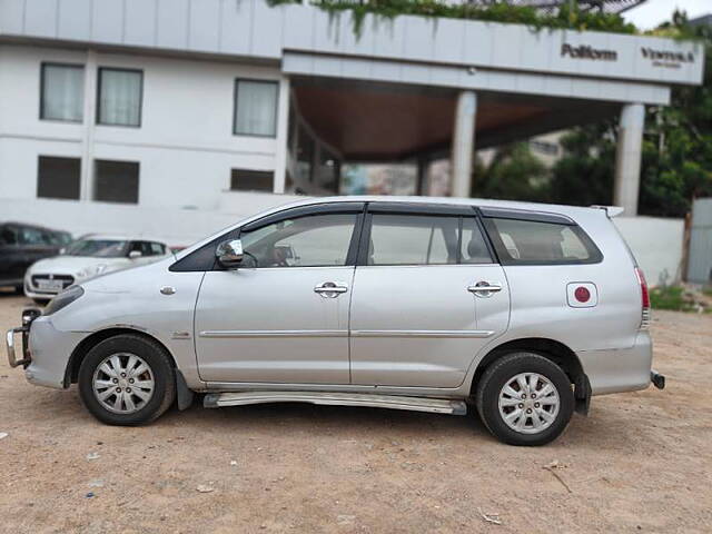 Used Toyota Innova [2005-2009] 2.5 V 7 STR in Hyderabad