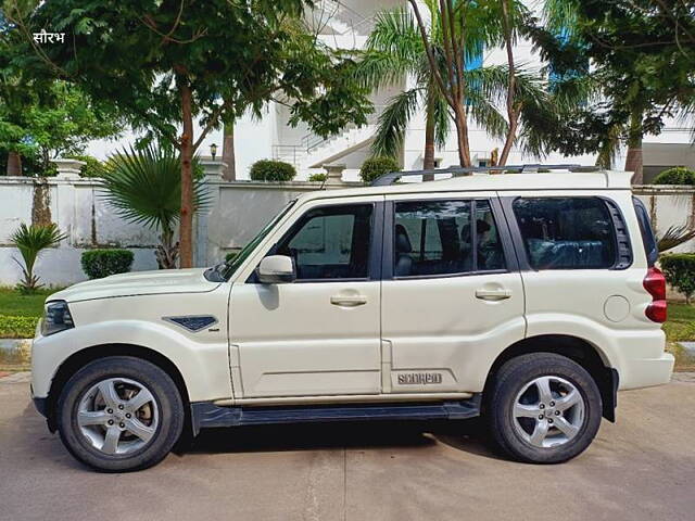 Used Mahindra Scorpio S11 MT 7S CC in Lucknow