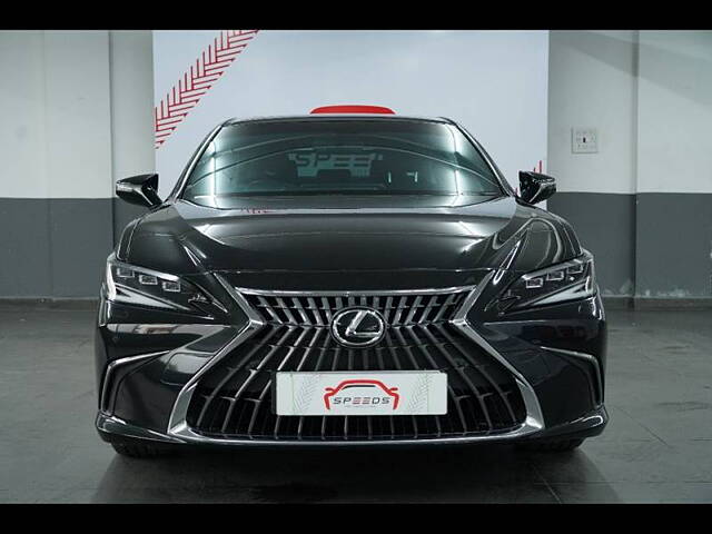 Used 2022 Lexus ES in Hyderabad