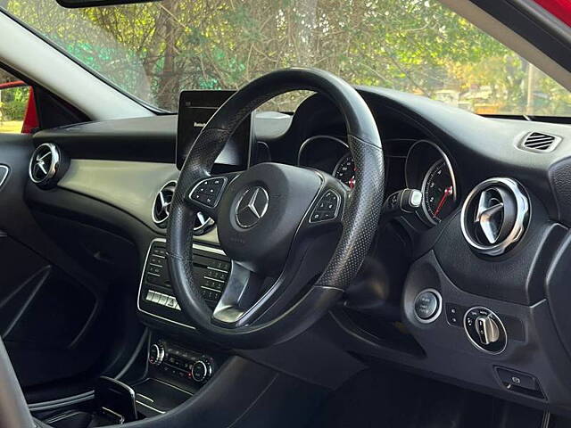 Used Mercedes-Benz GLA [2017-2020] 200 Sport in Delhi