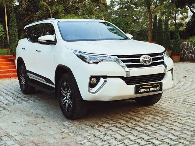 Used Toyota Fortuner [2016-2021] 2.8 4x2 AT [2016-2020] in Delhi