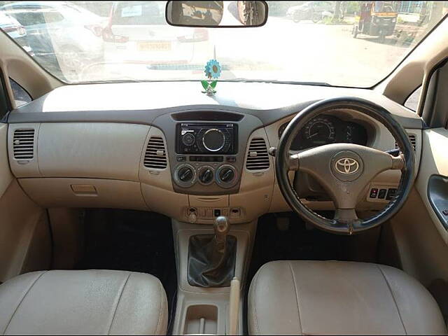 Used Toyota Innova [2005-2009] 2.5 G4 8 STR in Mumbai