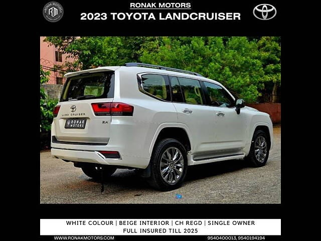 Used Toyota Land Cruiser ZX Diesel in Delhi