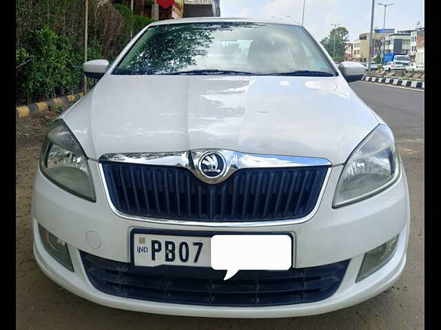 Used 2013 Skoda Rapid in Zirakpur