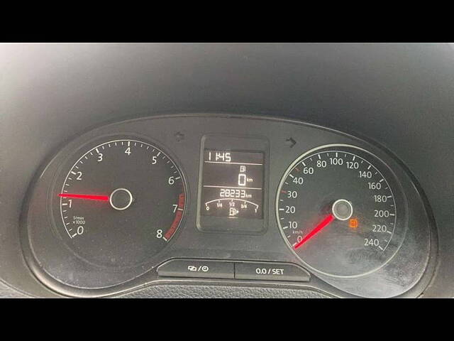 Used Volkswagen Polo [2016-2019] Highline Plus 1.0 (P) 16 Alloy in Pune