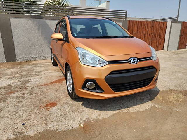 Used 2014 Hyundai Grand i10 in Kolhapur