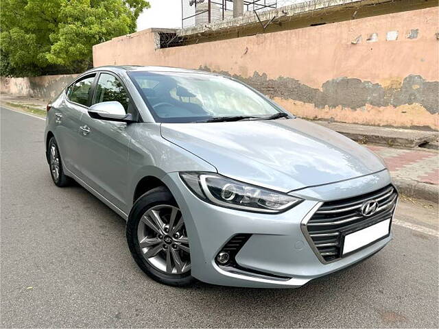 Used 2019 Hyundai Elantra in Delhi