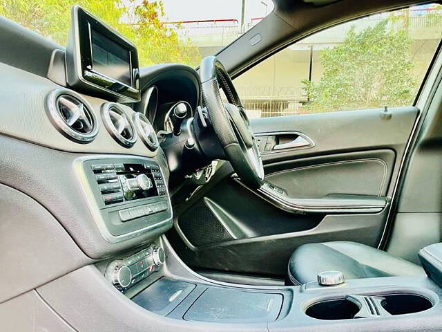 Used Mercedes-Benz GLA [2017-2020] 200 Sport in Delhi