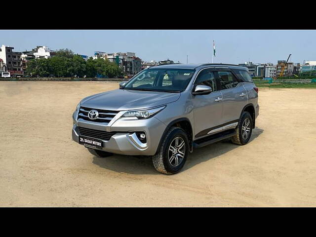 Used Toyota Fortuner [2016-2021] 2.8 4x2 MT [2016-2020] in Delhi