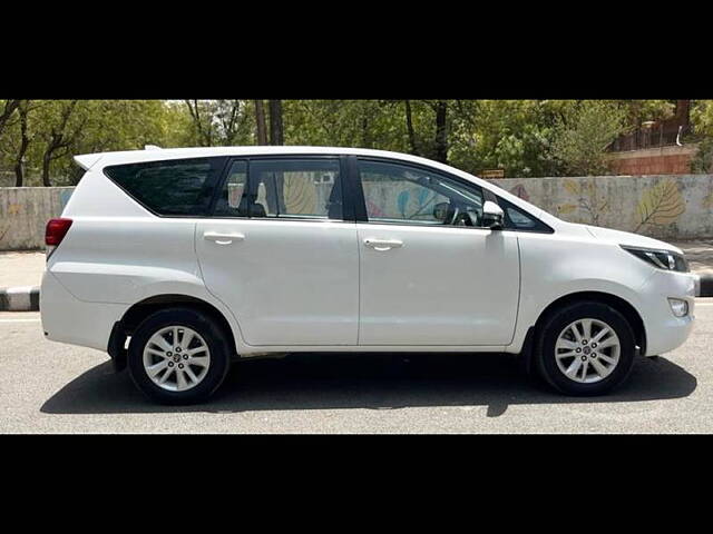 Used Toyota Innova Crysta [2016-2020] 2.4 G 7 STR [2016-2017] in Delhi