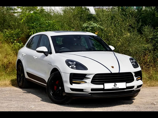 Used 2020 Porsche Macan in Delhi