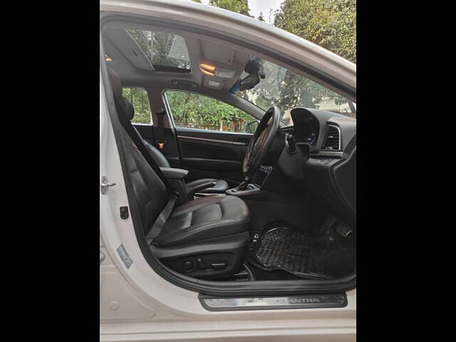 Used Hyundai Elantra SX (O) 1.5 AT in Navi Mumbai