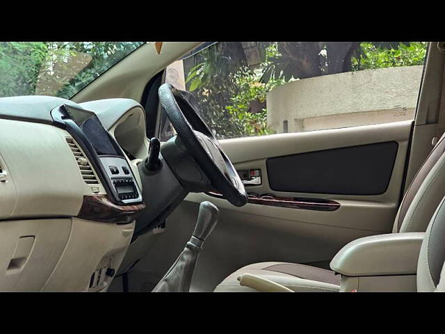 Used Toyota Innova [2013-2014] 2.5 EV PS 7 STR BS-IV in Nashik