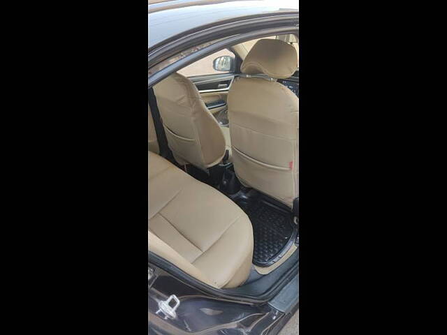 Used Honda Amaze VX 1.2 Petrol MT in Delhi