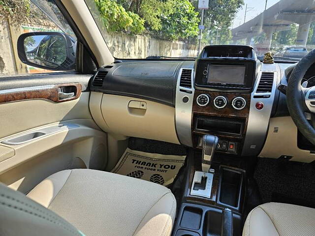 Used Mitsubishi Pajero Sport 2.5 AT in Mumbai