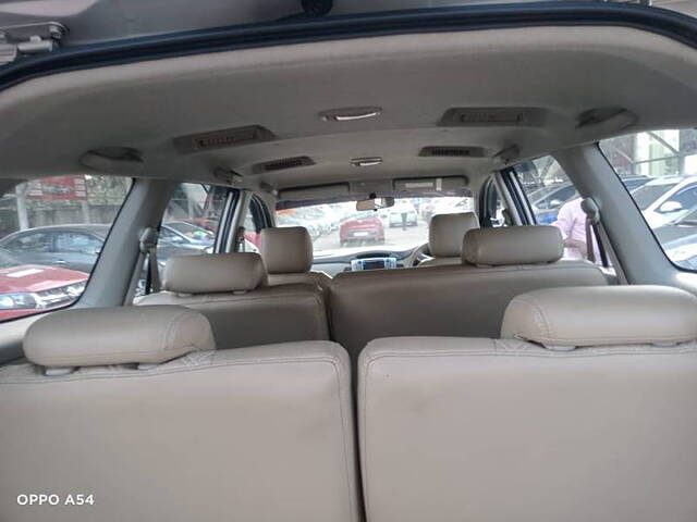 Used Toyota Innova [2009-2012] 2.5 VX 8 STR BS-IV in Bangalore