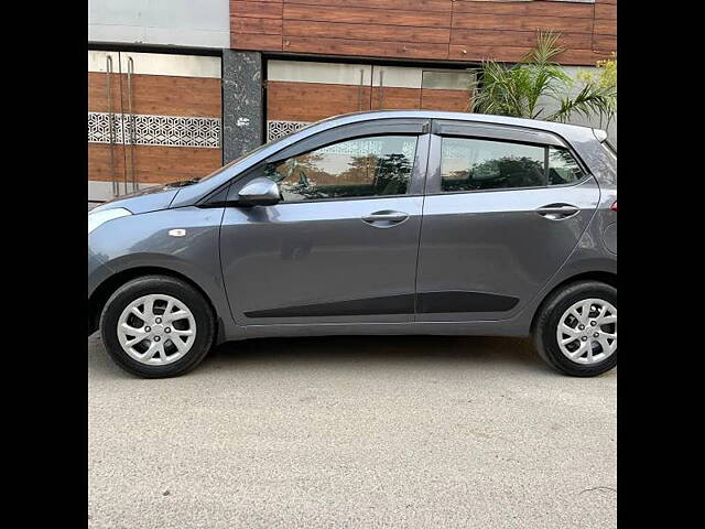 Used Hyundai Grand i10 Magna 1.2 Kappa VTVT in Delhi