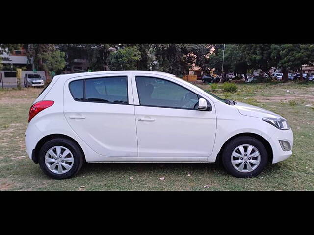 Used Hyundai i20 [2010-2012] Sportz 1.2 (O) in Ahmedabad