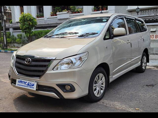 Used Toyota Innova [2013-2014] 2.5 G 8 STR BS-IV in Kolkata