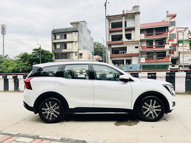 Used Mahindra XUV700 AX 7 Petrol AT Luxury Pack 7 STR [2021] in Delhi