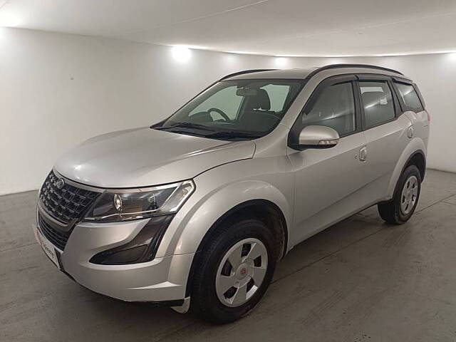 Used 2019 Mahindra XUV500 in Jaipur