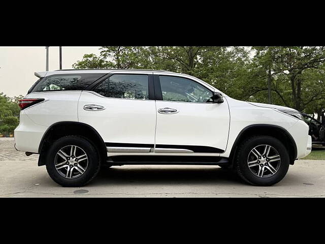 Used Toyota Fortuner 4X2 AT 2.8 Diesel in Delhi