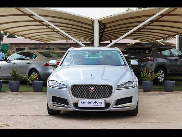 Used Jaguar XF Prestige Diesel CBU in Delhi