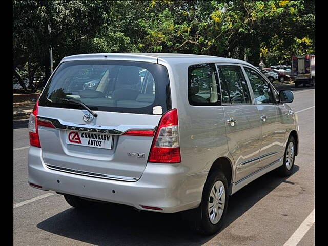 Used Toyota Innova [2013-2014] 2.5 GX 7 STR BS-III in Chandigarh