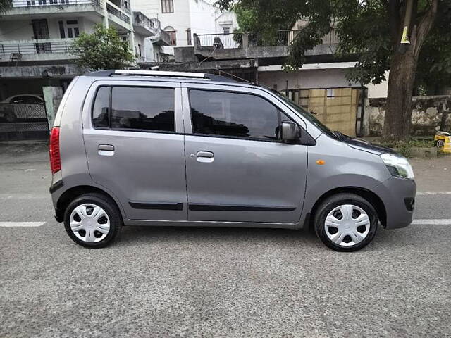 Used Maruti Suzuki Wagon R 1.0 [2014-2019] VXI in Nagpur