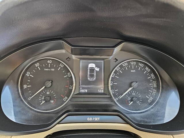 Used Skoda Octavia [2017-2021] 1.8 TSI Style Plus AT [2017] in Mumbai