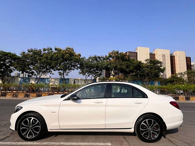 Used Mercedes-Benz C-Class [2014-2018] C 200 Avantgarde Edition in Mumbai