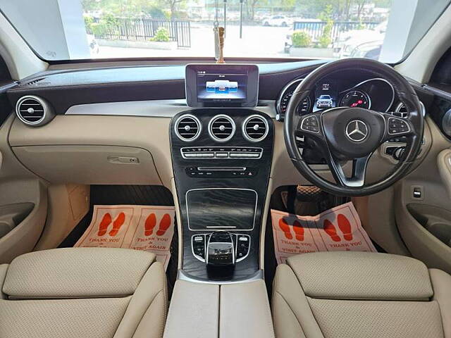 Used Mercedes-Benz GLC [2019-2023] 220d 4MATIC Progressive [2019-2021] in Ahmedabad