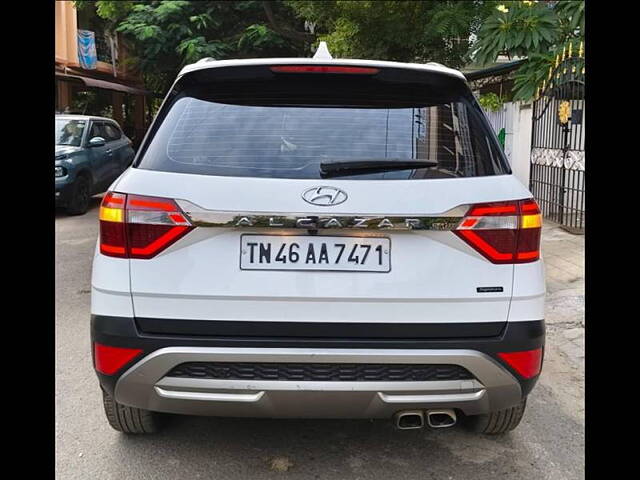 Used Hyundai Alcazar [2021-2023] Signature (O) 6 STR 1.5 Diesel AT in Chennai