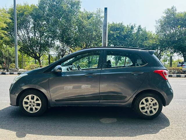 Used Hyundai Grand i10 Sportz (O) 1.2 Kappa VTVT [2017-2018] in Delhi