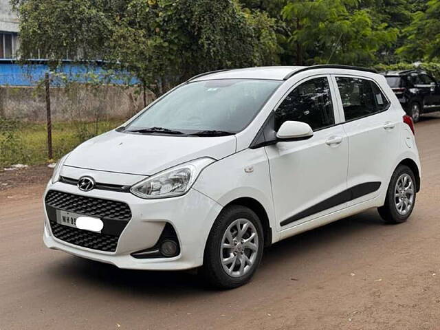 Used 2019 Hyundai Grand i10 in Kolhapur