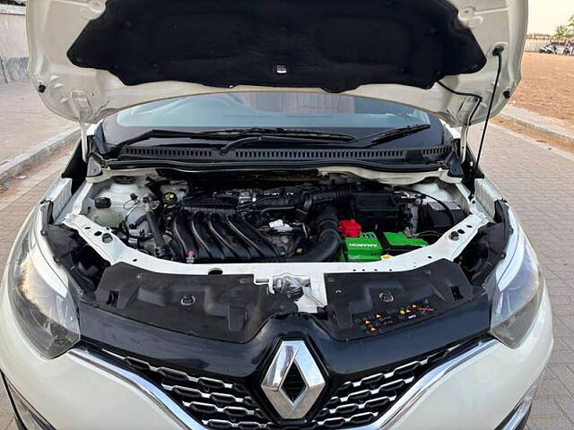 Used Renault Captur [2017-2019] RXE Petrol in Ahmedabad